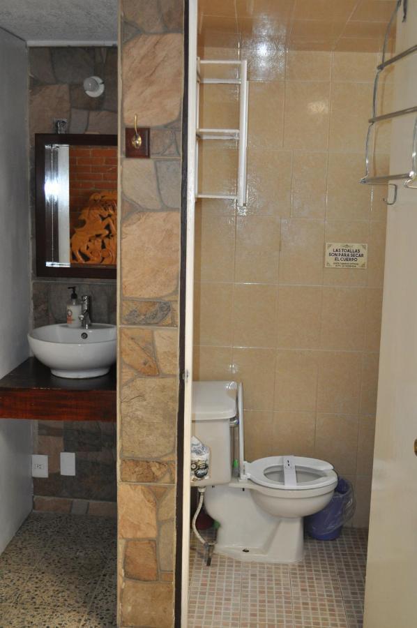 Hotel Tolotzin โทลุกา ภายนอก รูปภาพ